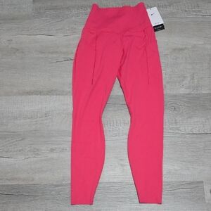 NWT Womena Nike Pink Dri-FIT Leggings- Size XS